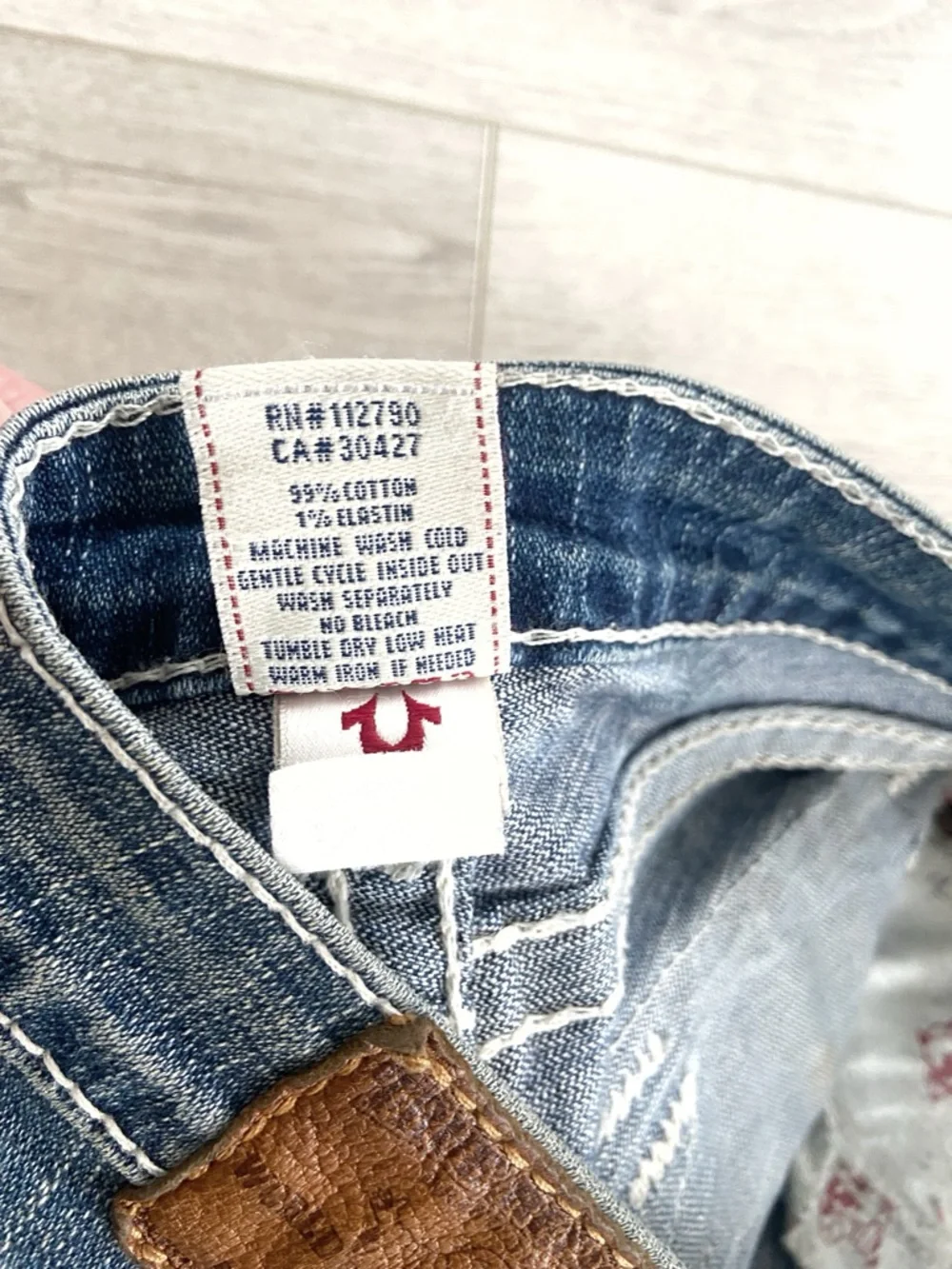 True Religion | Women’s low rise Blue Flared Jeans - Picture 6 of 10